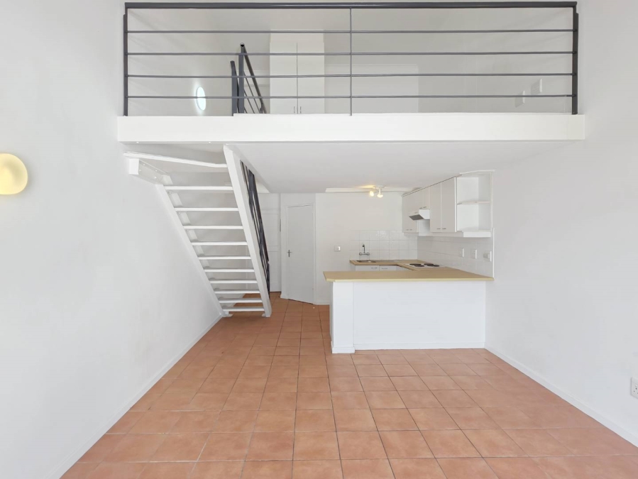 1 Bedroom Property for Sale in Oranjezicht Western Cape